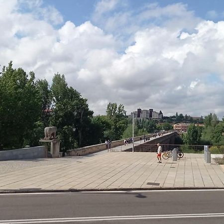 Increible Apartamento Frente Al Puente Romano Leilighet Salamanca Eksteriør bilde